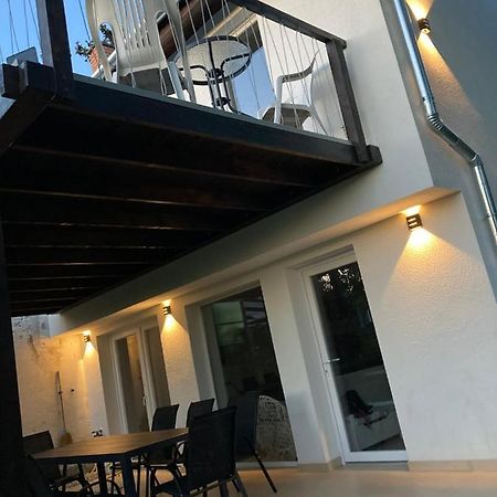 Sun&Fun Vendeghaz Villa Balatonakarattya Exterior foto